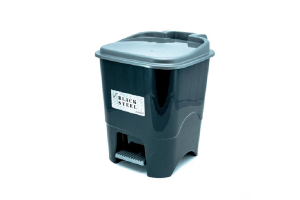 LIXEIRA QUADRADA COM PEDAL 7L BLACK STEEL REF-0558